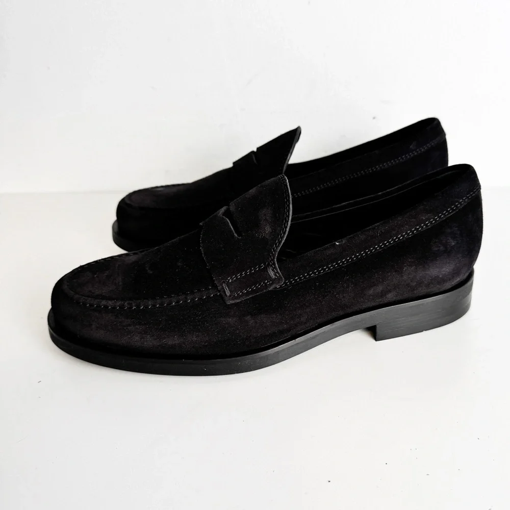 Tod’s black suede loafers size 6